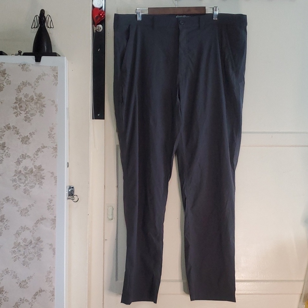 Eddie Bauer Pants Men Size 42x34 Gray Performance Outdoor Camping Pockets